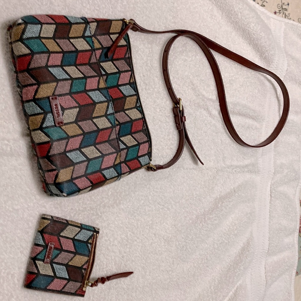 Fossil crossbody with matching wallet